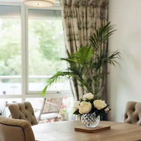 Wyatt Court Apartment London Exterior photo